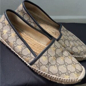 Gucci GG Supreme Bee Espadrilles